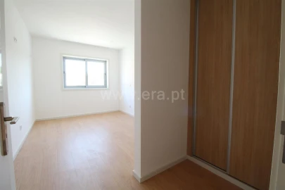 Moradia T3 para Venda em Oliveira do Douro