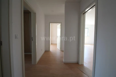 Moradia T3 para Venda em Oliveira do Douro