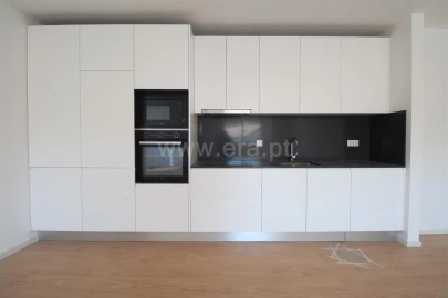 Moradia T3 para Venda em Oliveira do Douro