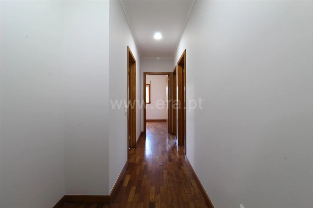 Apartamento T3 para Venda em Avintes Foto 10