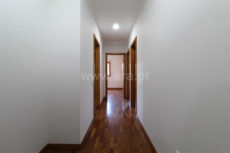Apartamento T3 para Venda em Avintes Foto 10