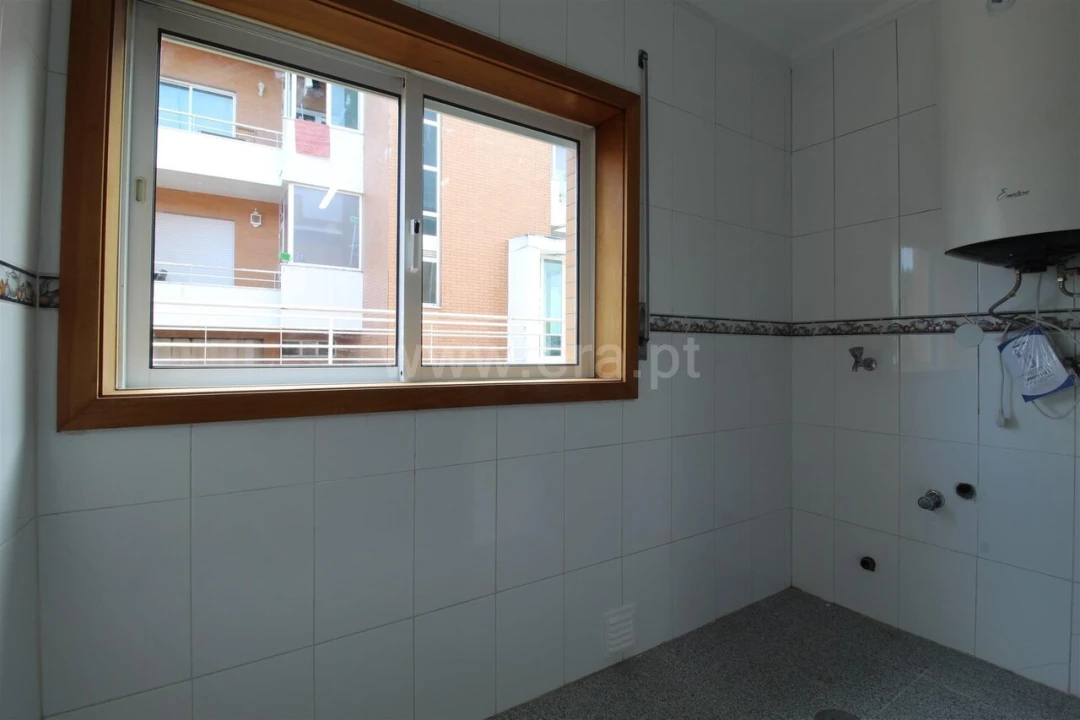 Apartamento T3 para Venda em Avintes Foto 8