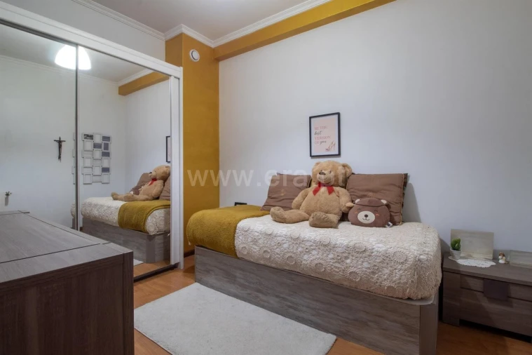 Apartamento T3 para Venda em Oliveira do Douro Foto 13