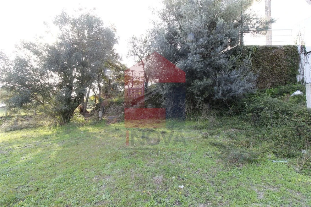 Terreno para Venda em Ribeira do Neiva Foto 3