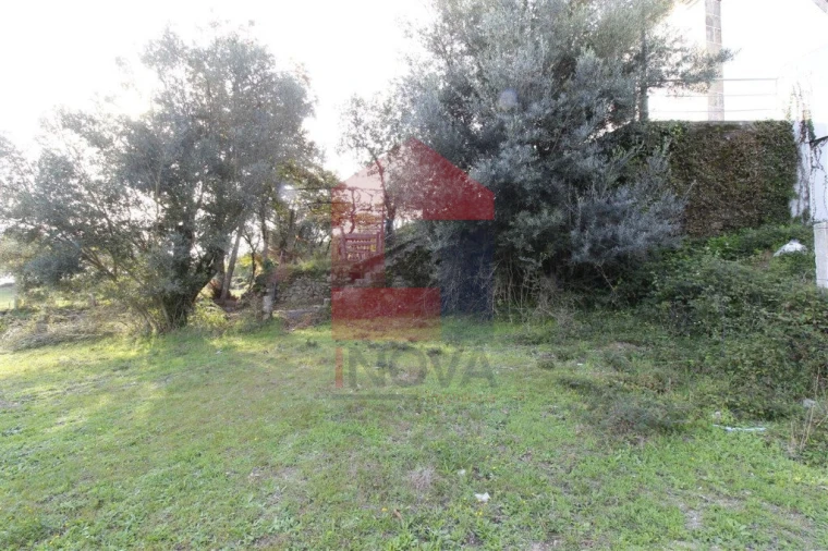 Terreno para Venda em Ribeira do Neiva Foto 3