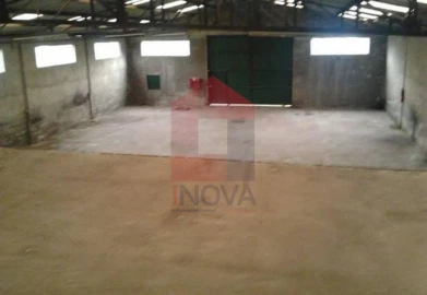 Armazém para Venda em Vade