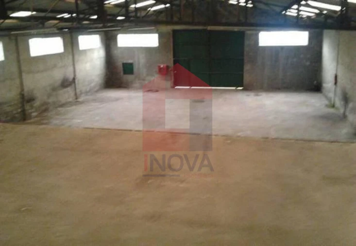 Armazém para Venda em Vade Foto 2