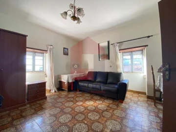 Moradia T2 para Venda em Ribeira do Neiva