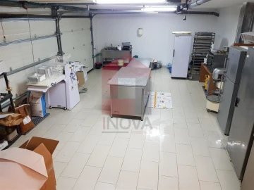 Loja para Trespasse em Ribeira do Neiva