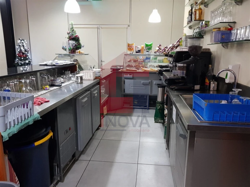 Loja para Trespasse em Ribeira do Neiva Foto 4