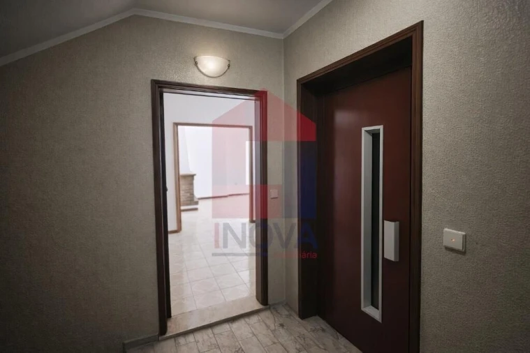Apartamento T3 para Venda em Braga (Maximinos, Sé e Cividade) Foto 31