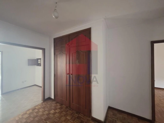 Apartamento T3 para Venda em Braga (Maximinos, Sé e Cividade) Foto 18