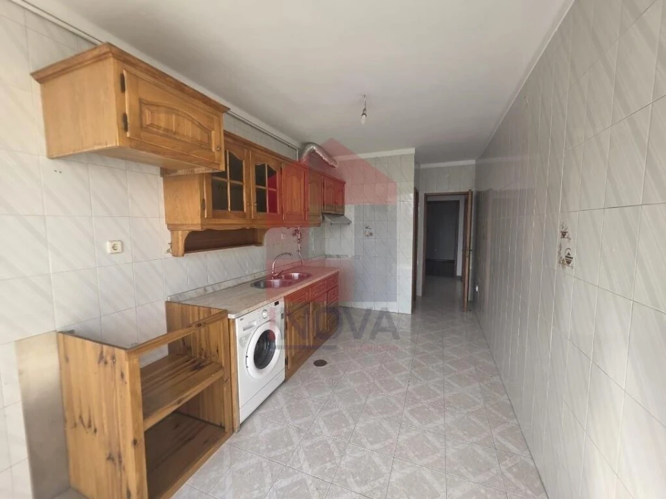 Apartamento T3 para Venda em Braga (Maximinos, Sé e Cividade) Foto 25