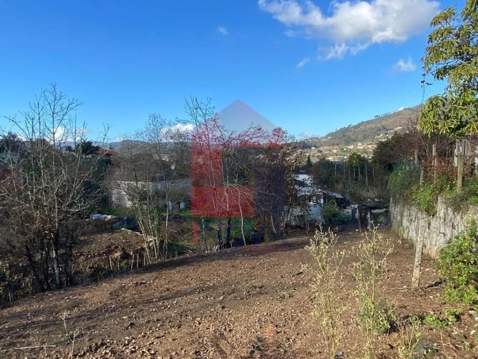 Terreno para Venda em Ribeira do Neiva Foto 2