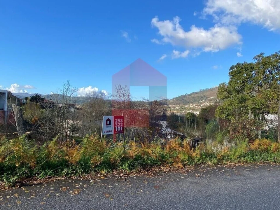 Terreno para Venda em Ribeira do Neiva Foto 44