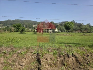 Moradia T3 para Venda em Esqueiros, Nevogilde e Travassós