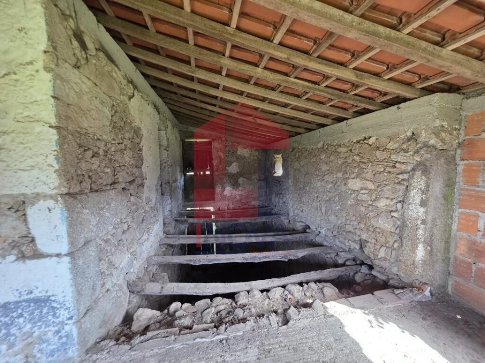 Moradia T3 para Venda em Esqueiros, Nevogilde e Travassós Foto 12