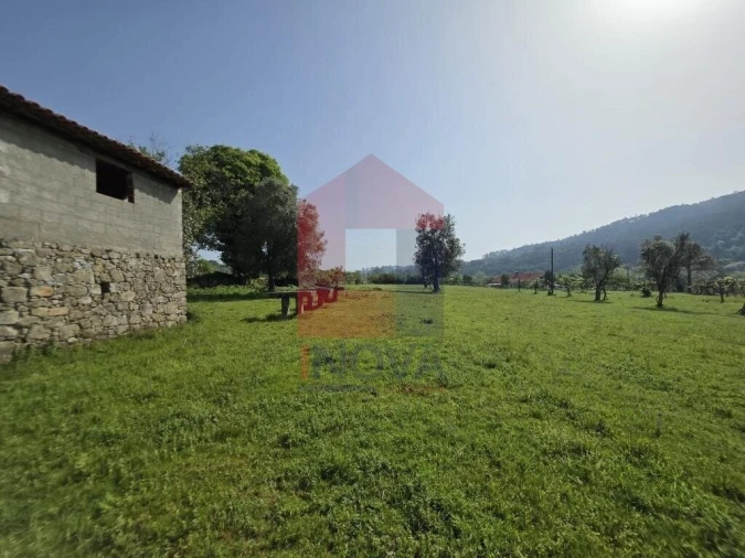 Moradia T3 para Venda em Esqueiros, Nevogilde e Travassós Foto 13