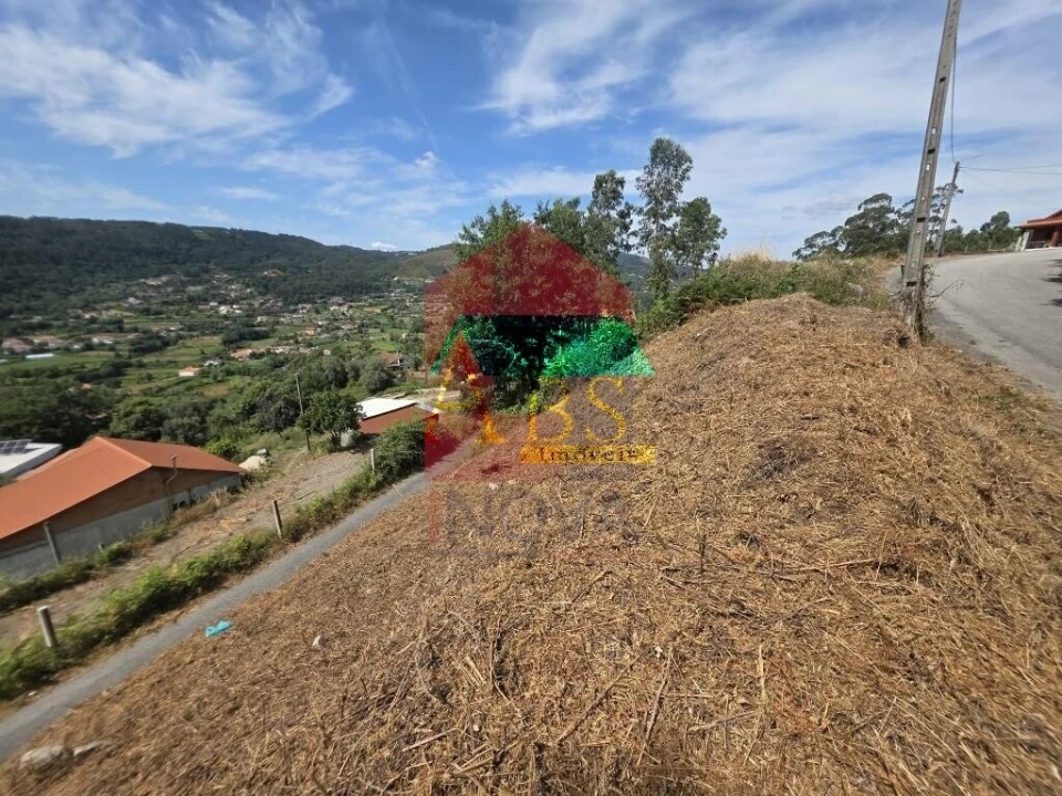 Terreno para Venda em Ribeira do Neiva Foto 22