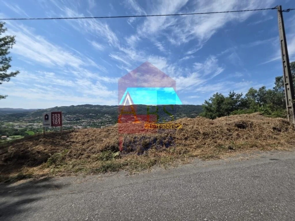 Terreno para Venda em Ribeira do Neiva Foto 23