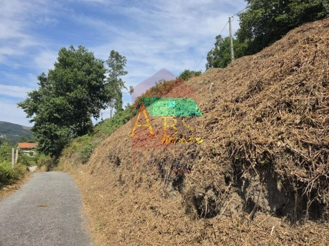 Terreno para Venda em Ribeira do Neiva Foto 30