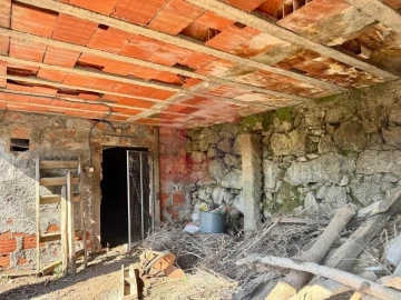 Moradia T2 para Venda em Ribeira do Neiva