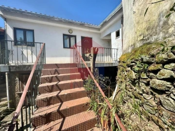 Moradia T2 para Venda em Ribeira do Neiva