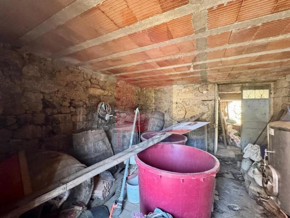 Moradia T2 para Venda em Ribeira do Neiva Foto 38