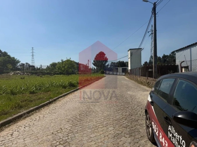 Moradia T3 para Venda em Adaufe Foto 18