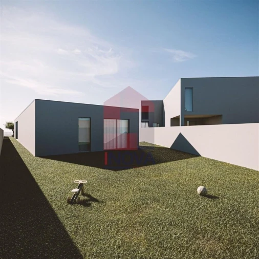 Moradia T3 para Venda em Adaufe Foto 6