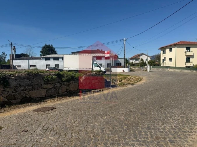 Moradia T3 para Venda em Adaufe Foto 15