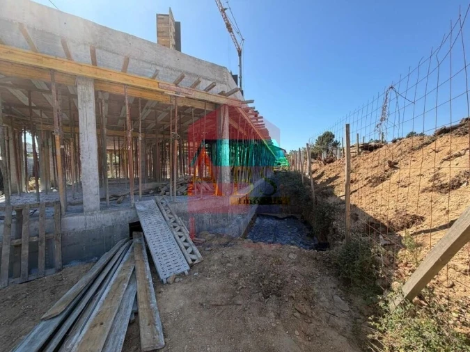 Moradia T3 para Venda em Adaufe Foto 14