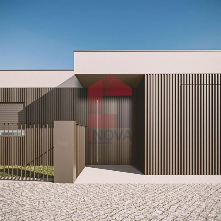 Moradia T3 para Venda em Adaufe Foto 3