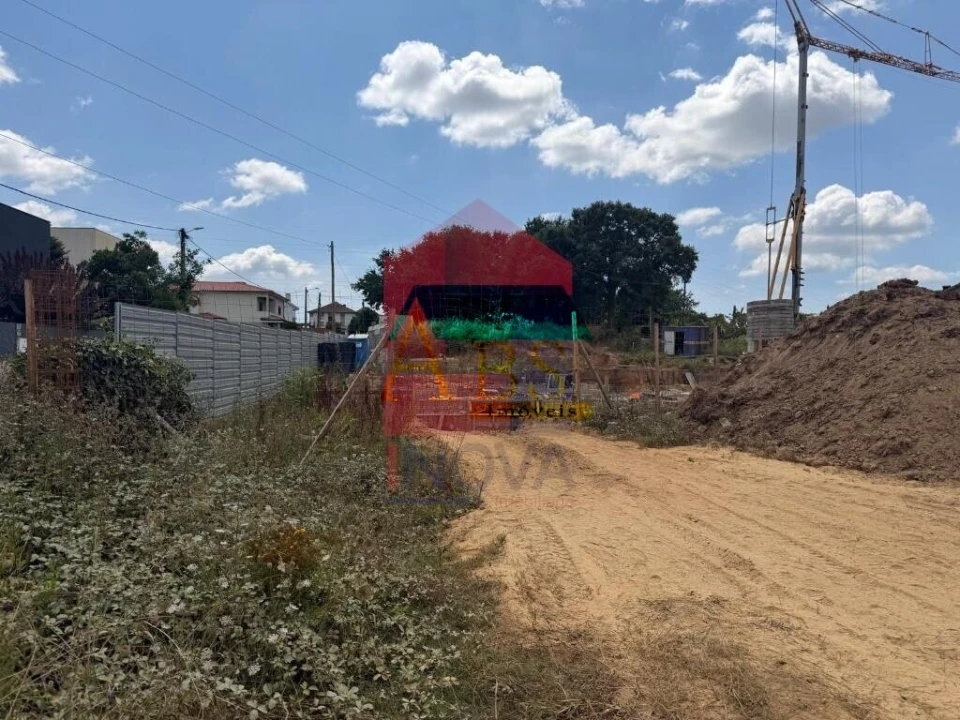 Moradia T3 para Venda em Adaufe Foto 14