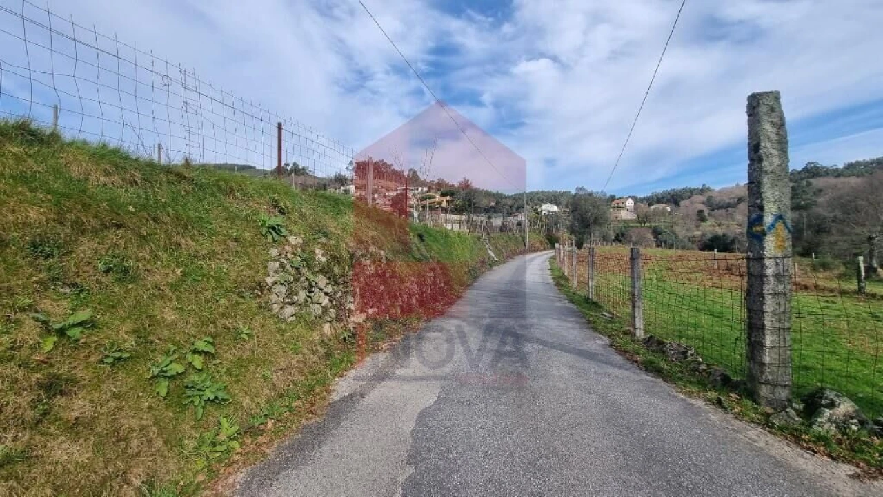 Terreno para Venda em Ribeira do Neiva Foto 30