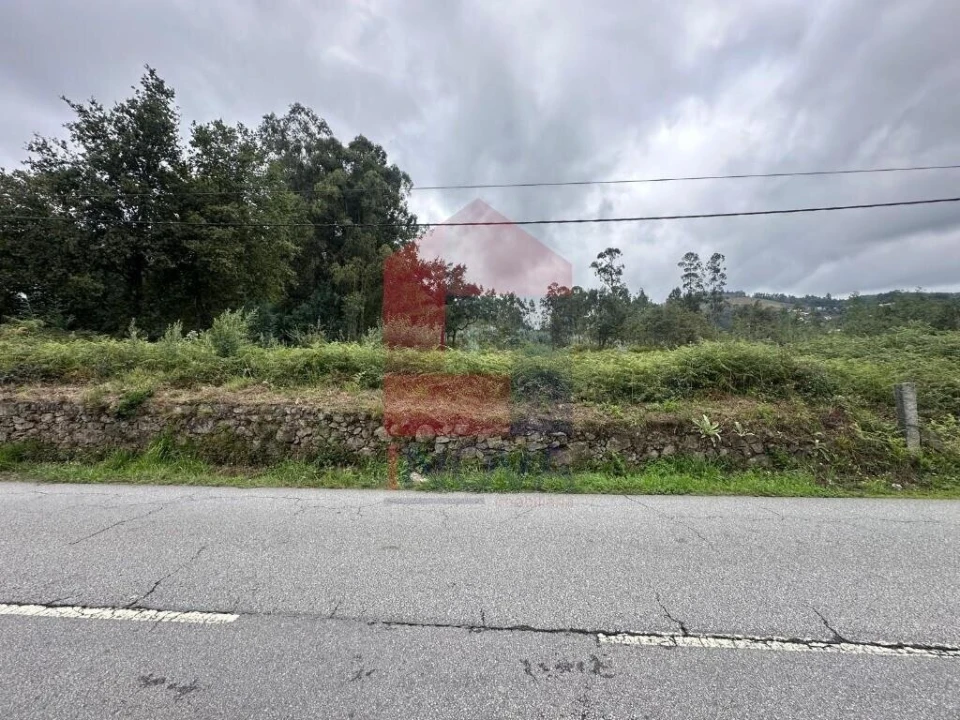Terreno para Venda em Ribeira do Neiva Foto 3