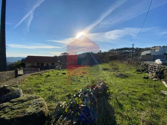 Terreno para Venda em Ribeira do Neiva Foto 2