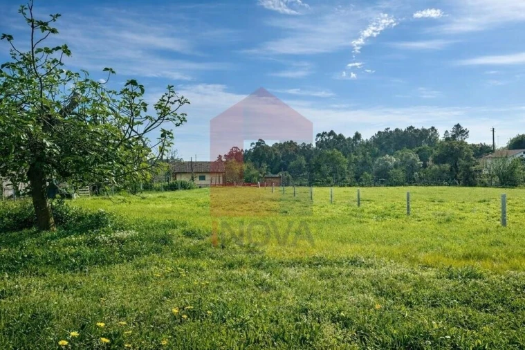 Terreno para Venda em Sande, Vilarinho, Barros e Gomide Foto 2