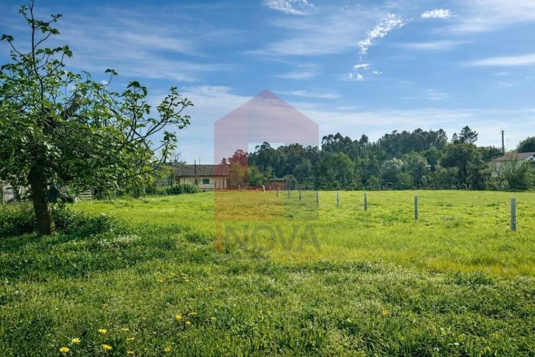 Terreno para Venda em Sande, Vilarinho, Barros e Gomide Foto 2