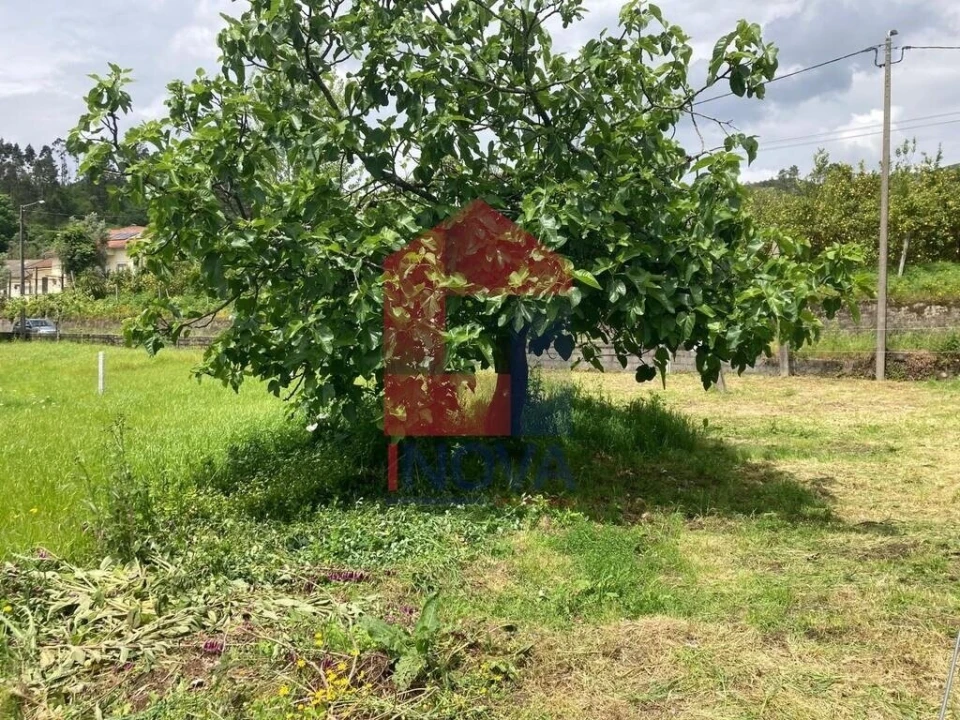 Terreno para Venda em Sande, Vilarinho, Barros e Gomide Foto 4