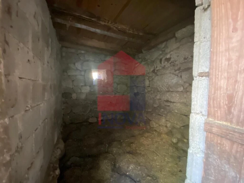 Moradia T1 para Venda em Vade Foto 21