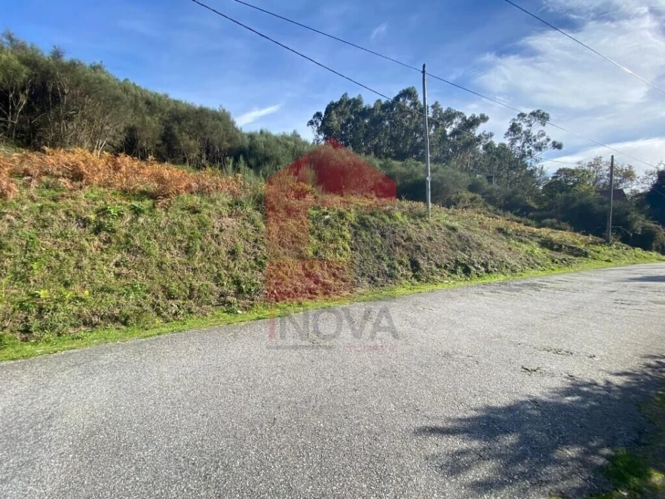 Terreno para Venda em Ribeira do Neiva Foto 30