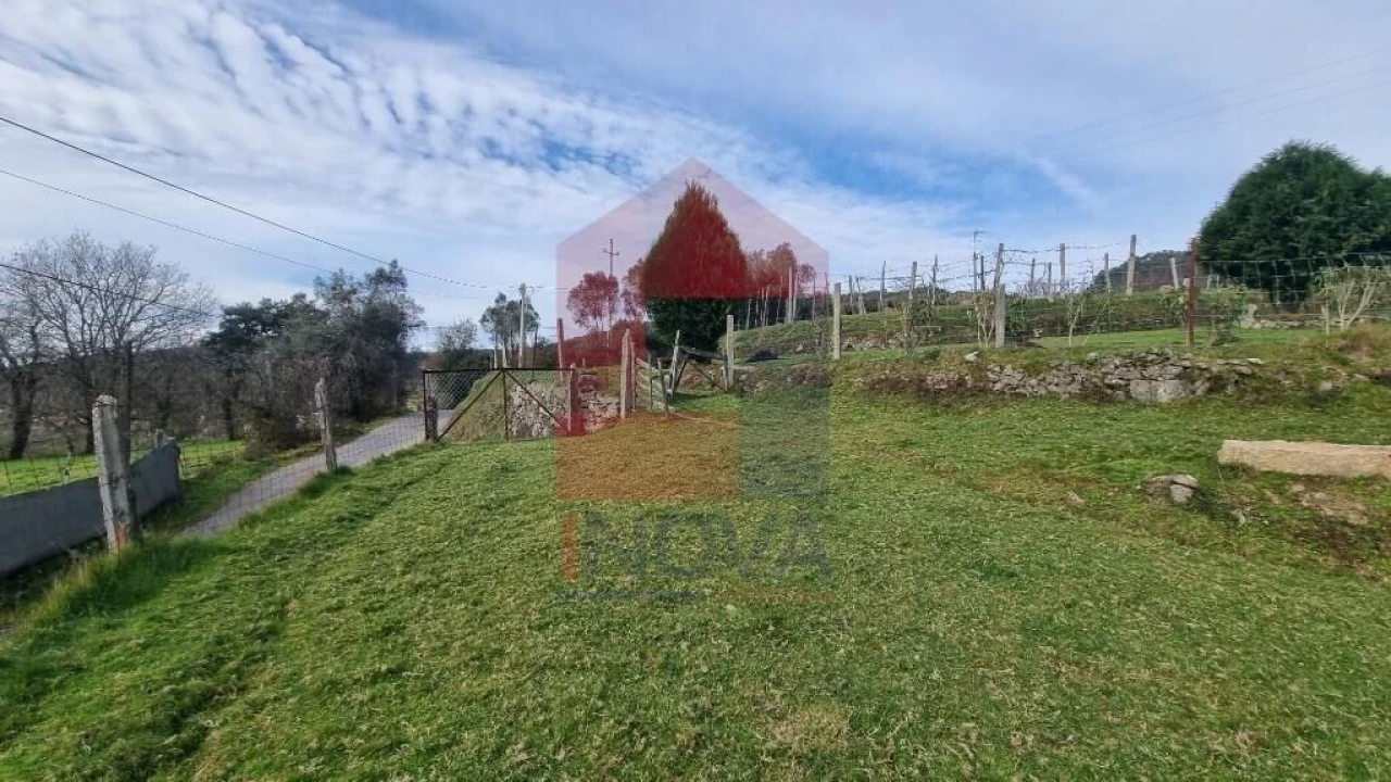 Terreno para Venda em Ribeira do Neiva Foto 3