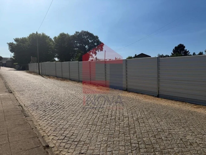 Moradia T3 para Venda em Adaufe Foto 15