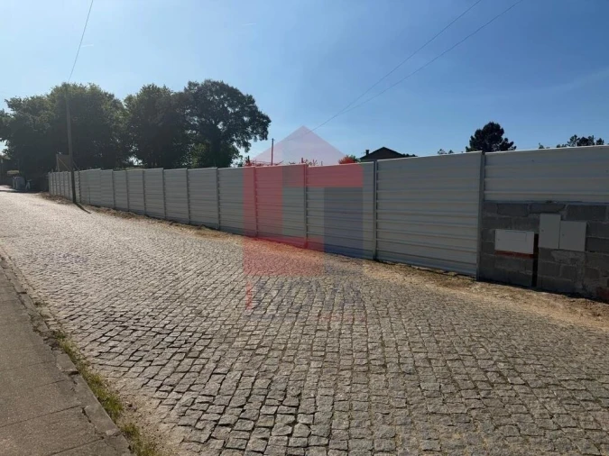 Moradia T3 para Venda em Adaufe Foto 19