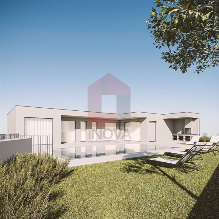 Moradia T3 para Venda em Adaufe Foto 3