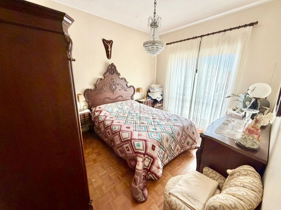 Moradia T6 para Venda em Avintes Foto 18