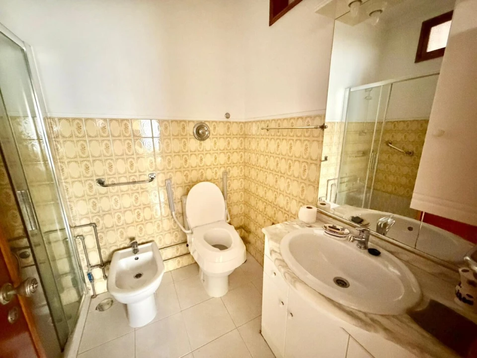 Moradia T6 para Venda em Avintes Foto 34