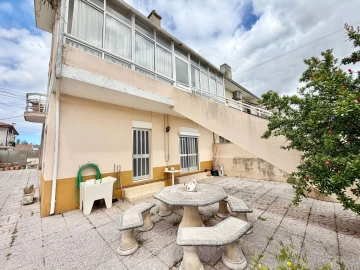 Moradia T6 para Venda em Avintes