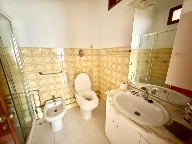 Moradia T6 para Venda em Avintes Foto 34